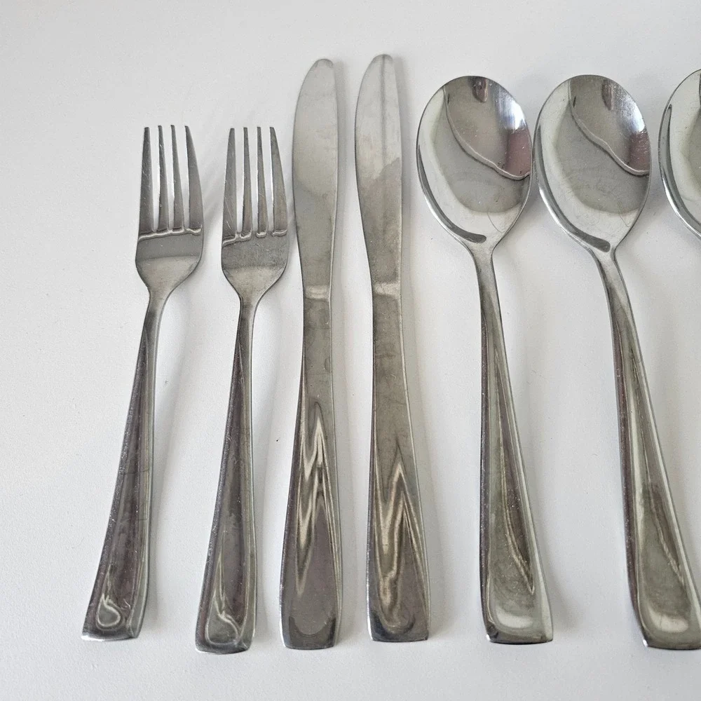 Stainless China Silverware Set 10‎ Pieces Forks Knives Spoons Flatware